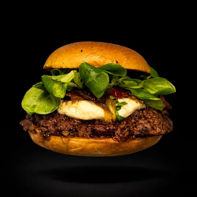 Burger Afrodita amb formatge de cabra — Theos Burger