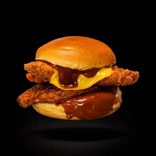 Burger Hermes pollastre cruixent — Theos Burger